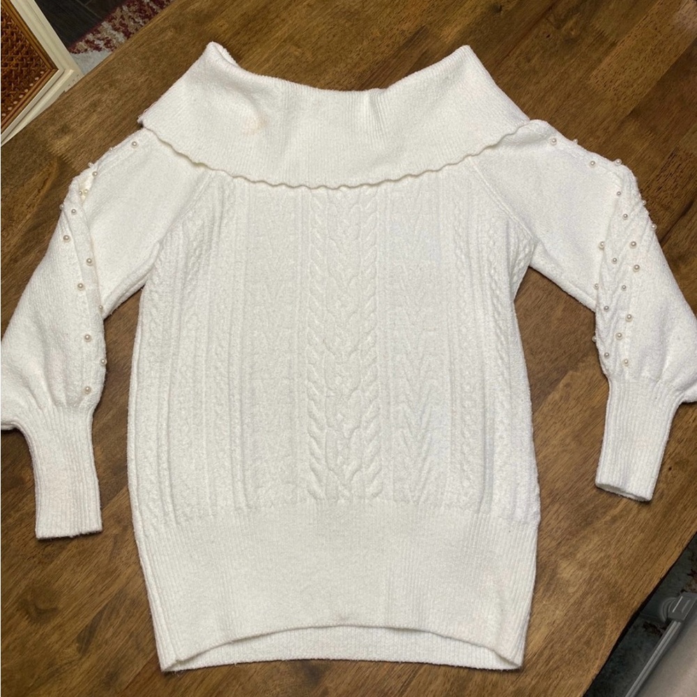 Crown & Ivy Women’s White Cowl Neck Sweater w/ Pearl Sleeve Detail - Size Medium